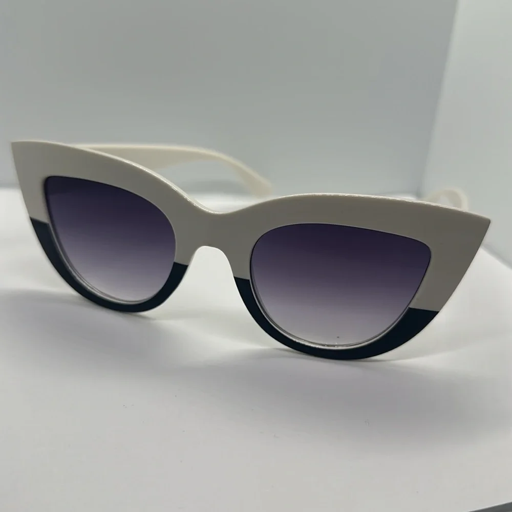 NWT Chic White & Black Cat Eye Sunglasses - UV Protection - Oversized Fashion